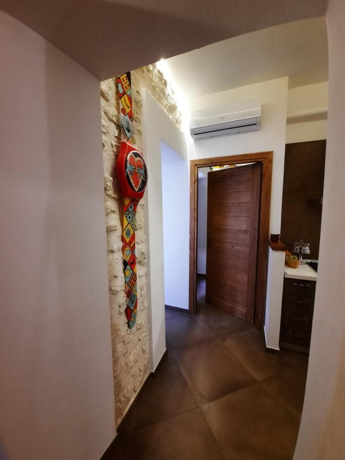 Picchio&Pinocchio Guest House Сульмона Экстерьер фото