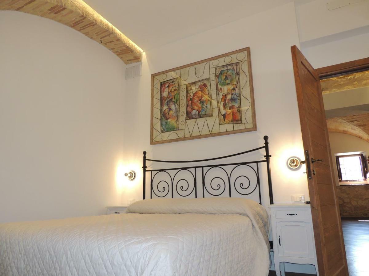 Picchio&Pinocchio Guest House Сульмона Экстерьер фото