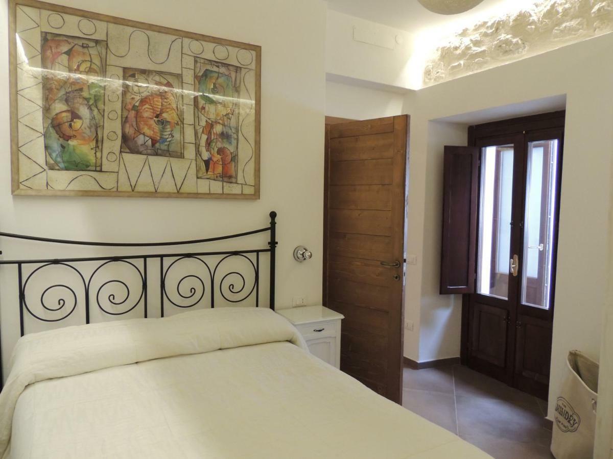 Picchio&Pinocchio Guest House Сульмона Экстерьер фото